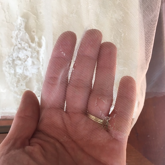 BHLDN Wedding Dress - Georgia Gown size 6 - Picture 5 of 7